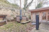 Wellnessbereich im Garten - Traumlage Achim-Badens: Hochwertig modernisierte Doppelhaushälfte mit unverbaubarem Wesermarschblick