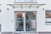 Hauseingang - Ohne Käuferprovision:Vermietetes 6-Parteienhaus mit Top-Energiewerten und erstklassiger Ausstattung!